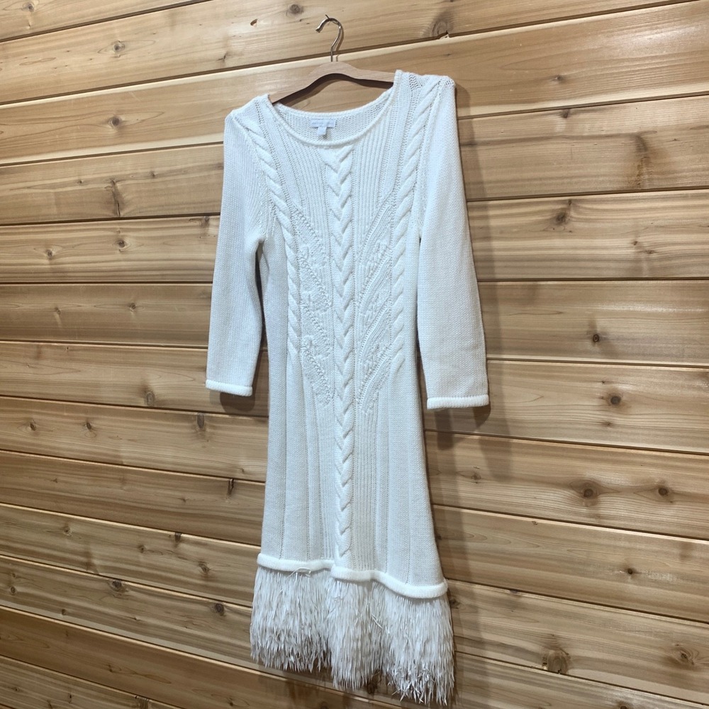 White L/S Sweater Dress Size Small Cable Knit Faux Feather Hem Holiday Glam‎